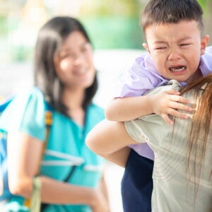 separation-anxiety-in-toddlers separation-anxiety-in-toddlers