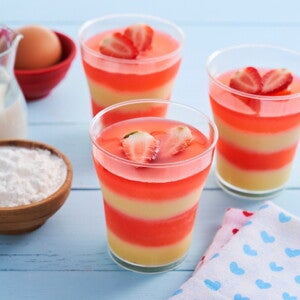 Layered Jelly Pudding Layered Jelly Pudding