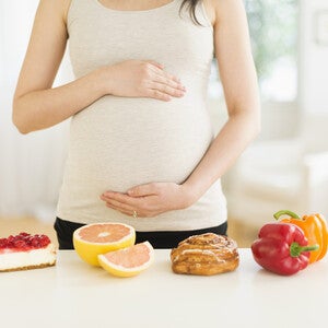 Essential Nutrients for Pregnancy During Each Stage 